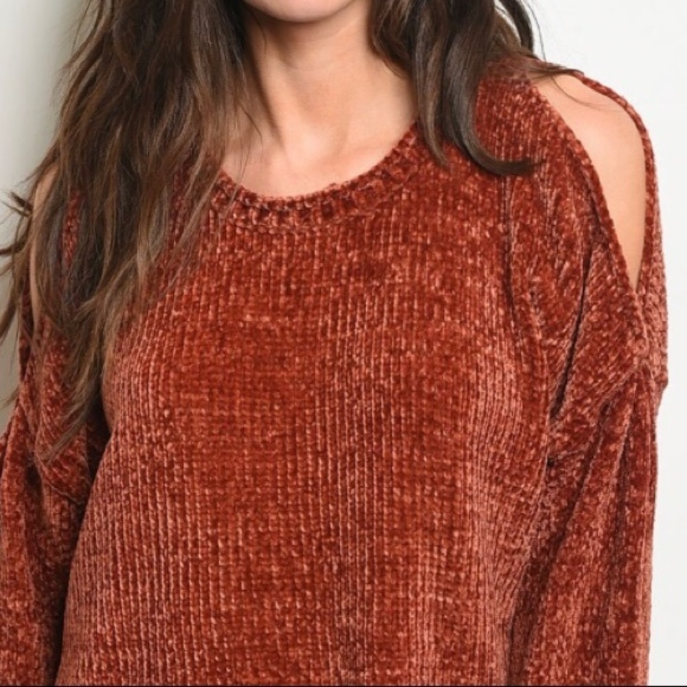 Cinnamon spice cold shoulder CHENILLE SWEATER - Picture 4 of 4